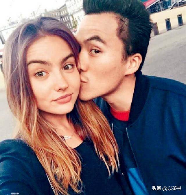 他們早已離婚:一個獨自養娃,一個向名媛求婚
