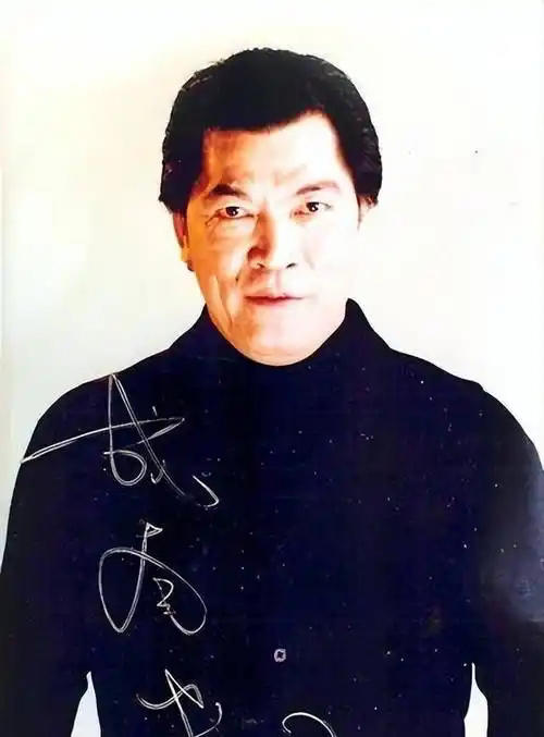 「大傻」去世15年後,兒子入獄孫子身亡,王晶曝他舊事:是狠角色