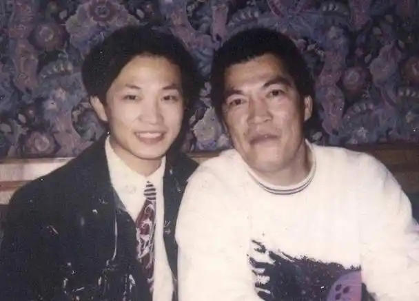 「大傻」去世15年後,兒子入獄孫子身亡,王晶曝他舊事:是狠角色