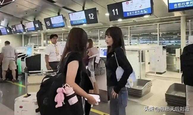 李小璐高調送女兒去美讀夏校,爬藤神器還靈嗎