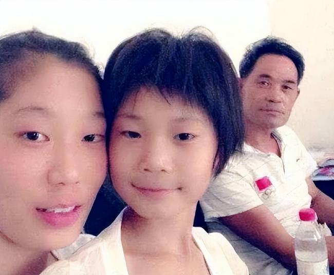 17歲成健將、18歲保送浙大，她竟是朱婷親妹妹