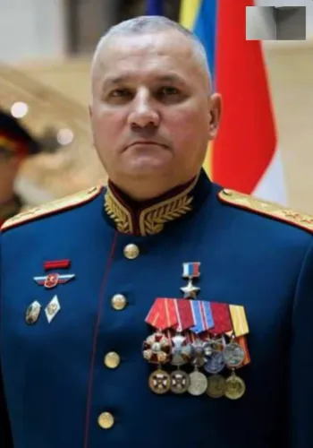 alt=