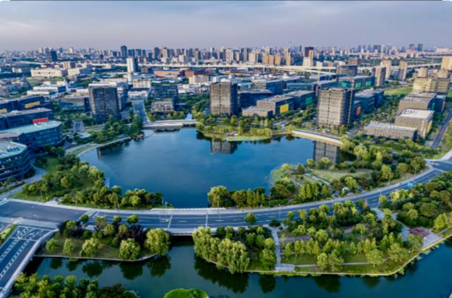 美国龙头宣布撤退,中国大门缓缓关上