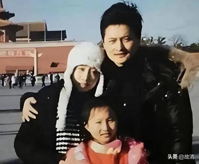 抛弃妻女娶小三，如今他的下场只能算“活该”