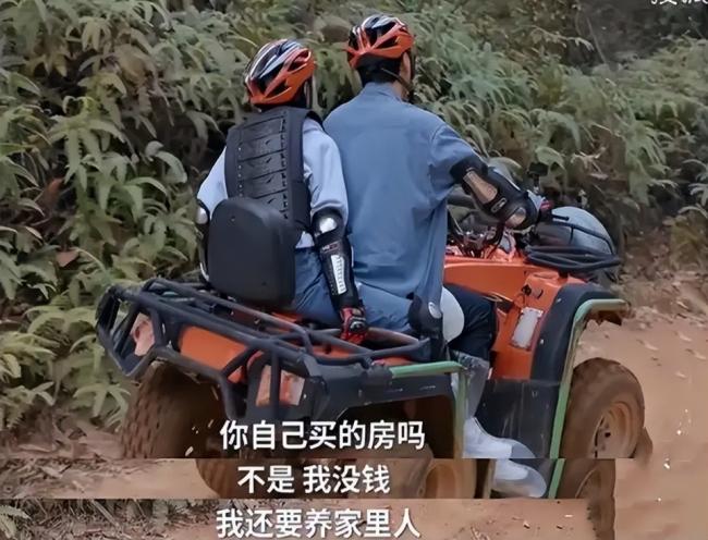 饱受原生家庭之痛的女星,经历一个比一个窒息