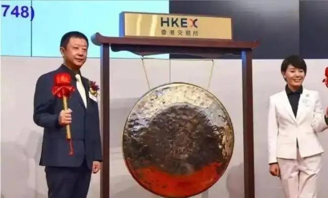 半年就从中国赚二十多亿,火锅巨头定居新加坡